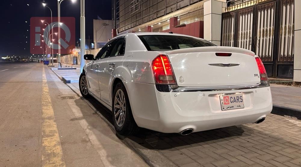 Chrysler 300